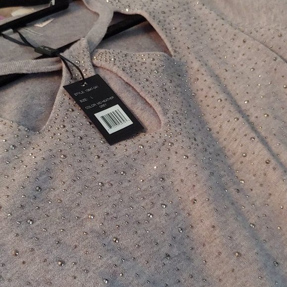 ✴️✨Vila Milano Sparkles Sweater - Picture 6 of 7